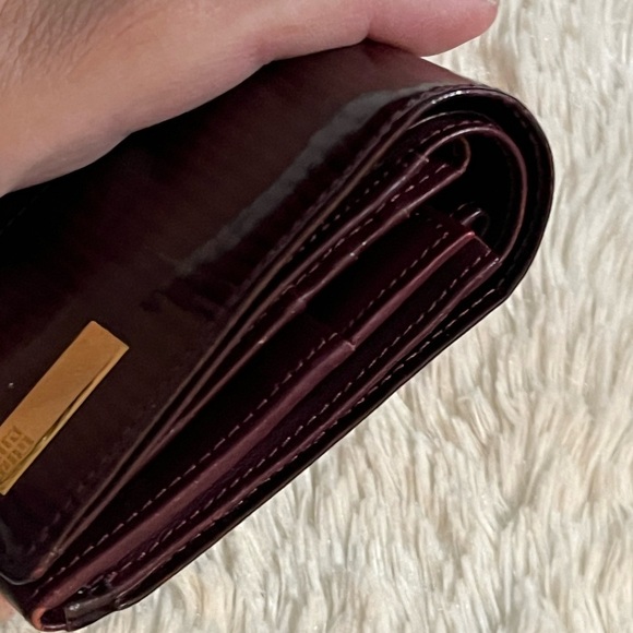 Givenchy Leather bifold wallet vintage - Picture 3 of 12